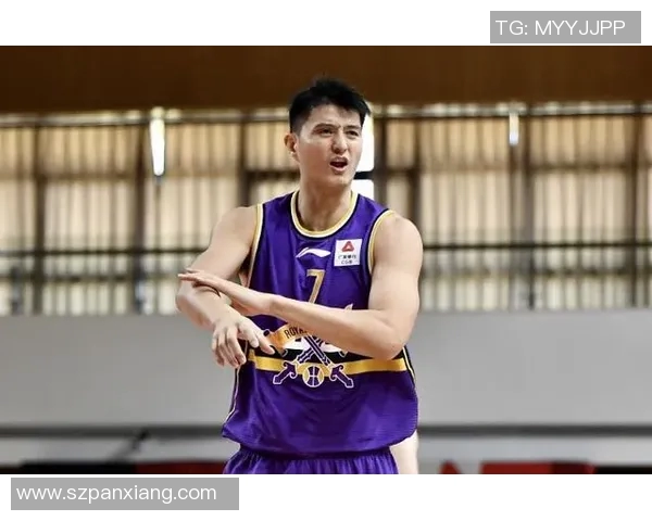 昔日恩怨再现篮球八卦揭露老队友狭路相逢的背后故事 昔日恩怨再现篮球八卦揭露老队友狭路相逢的背后故事